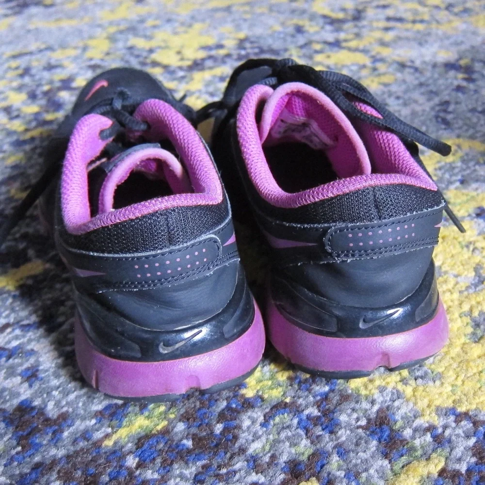 NIKE FLEX TRAINER 2 SHOES